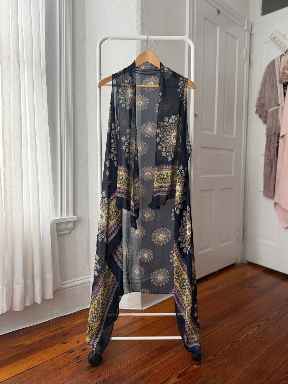 Vintage 00s handmade mandala print sleeveless scarf duster navy blue